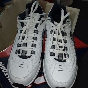 Men's Sketchers Sport Athletic Shoes - White and Blue - Size 11 Wide